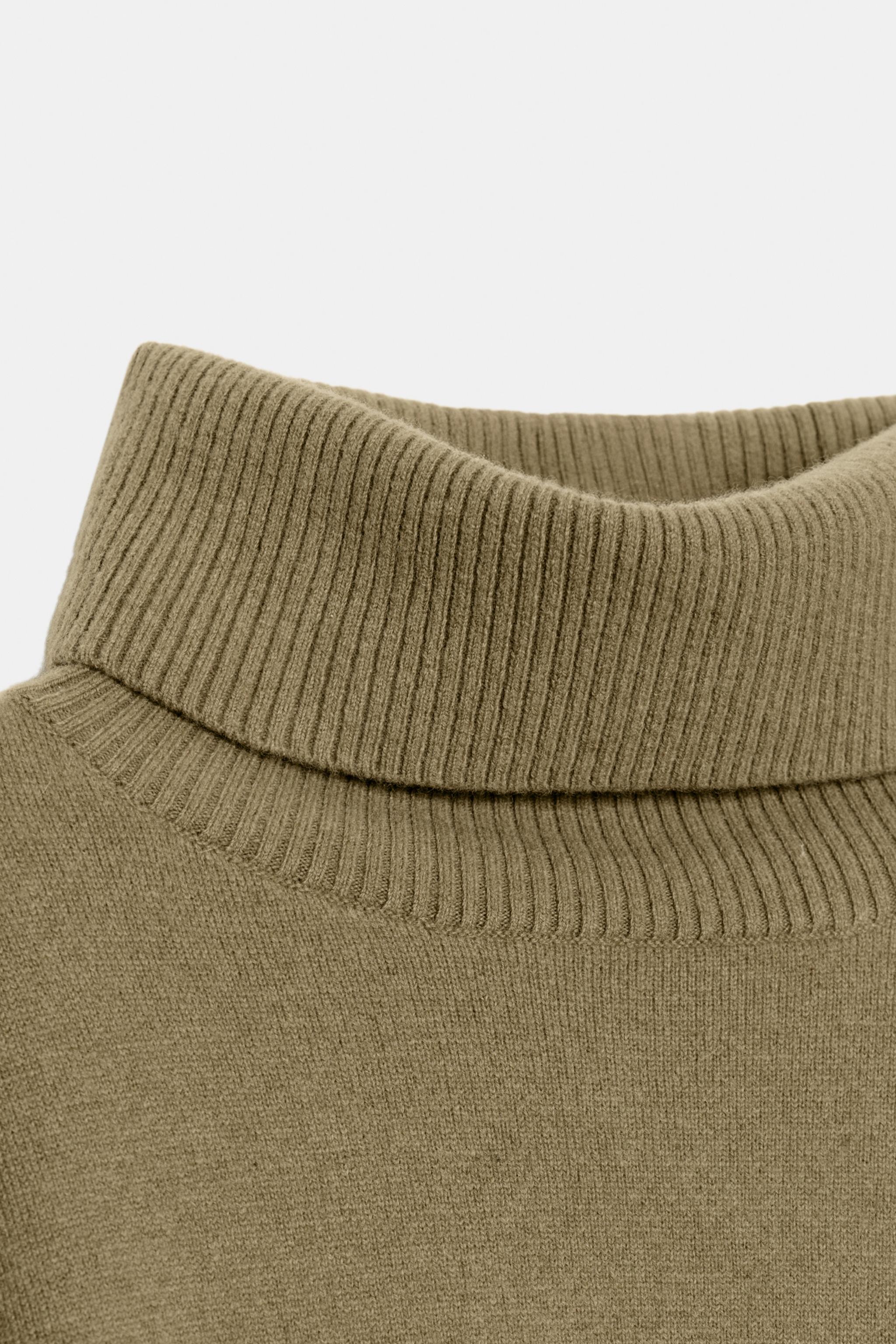 95% WOOL OVERSIZED JUMPER